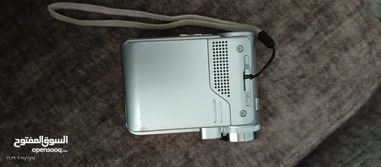  5 كاميرا عدد2 الاولي panasonic شريط عادي vhs والثانية Dv cam ديجيتال