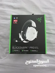  2 razer blackshark v2 pro No delivery cash only