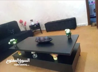  24 طاولات وسط مع سيرفس