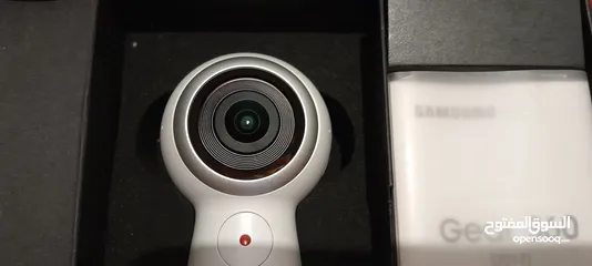  3 Samsung camera gear 360