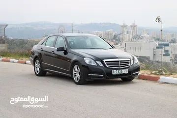  2 Mercedes E250 2011