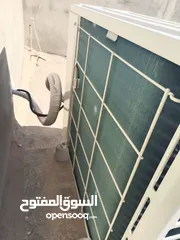 26 فني مكيفات فك وتركيب جميع انواع المكيفات صيانه عامه شحن غاز بأسعار مناسبه للجميع صيانه اجهزه مركزيه