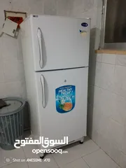  1 ثلاجه للبيع