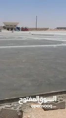  13 Helicopter finishing concrete