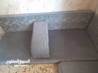  2 فراش عربي مع طاولات