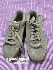  11 احذية  شبه جديدة
