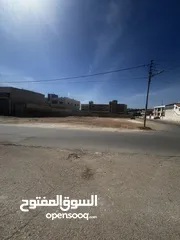  11 ارض للبيع مساحة 1073 مقابل مسجد نمره Land for sale, area 1073, opposite Namra Mosque