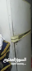  1 ثلاجة بحاله جيده شغاله 100٪