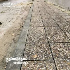  22 قلاب مع عمال  للهدد وازالة  الطمم ونقل  جميع مواد البناء باسعار مناسبه وباسرع وقت