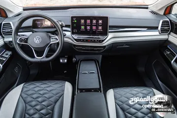  20 Volkswagen ID6 Crozz Pro 2021  السيارة مميزة جدا و قطعت مسافة 61,000 كيلو متر