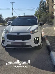  3 سبورتج ماتور 2000 ديزل 4*4 فل اضافات مع بانو راما