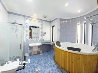  23 فيلا مفروشة للإيجار 920م2 ( Property 18794 ) سنوي فقط