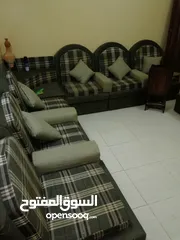  4 جلسه عربي وباب سحاب وطاولات خدمه