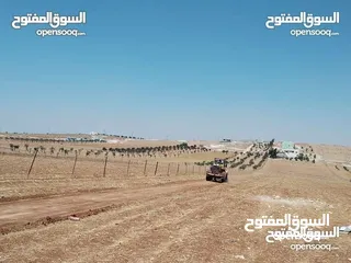  2 ارض للبيع مساحه 3400م قوشان مستقل مفروووز