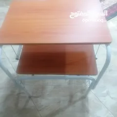  7 طاولة مكتبيه للبيع