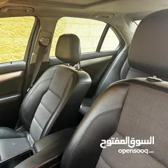  4 سيارة مرسيدس للبيع