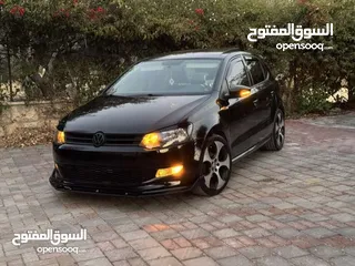  5 فولكس واجن بولو 2011