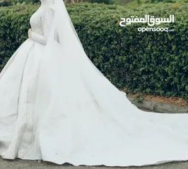  1 فستان فرح للبيع جديد استعمال ساعتين فقط بالطرحه