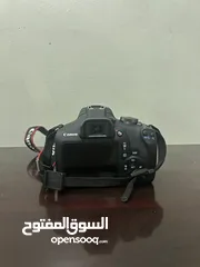  4 كاميرا كانون 2000D للبيع
