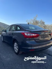  2 سيارة فورد فوكس 2014