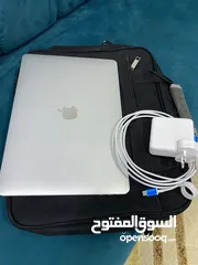  18 MacBook Air 2019 /i5/8 ram/128ssd