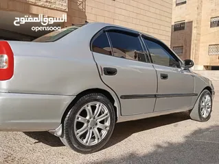  12 هيونداي فيرنا موديل 2000