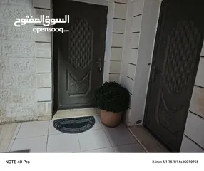  5 منزل للبيع كاش من المالك مباشرة  المنزل مستقل مدخل مستقل يحيط به صور من جميع الجهات المنزل