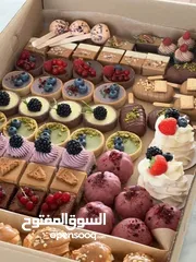  12 مشغل حلويات اون لاين لتوزيع بأيدي امهر شيفات الحلويات الغربية