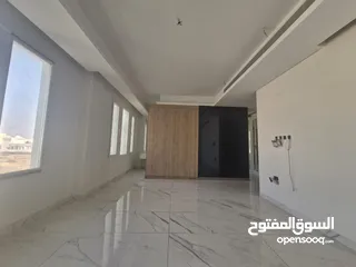  2 5 + 1 Charming Villa in Al Hail – for Rent