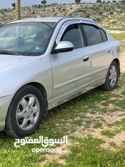  4 هونداي XDموديل 2002 للبيع بسعر مغري