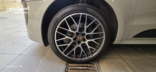 9 Porsche macan 2019  رمادي فاتح  وارد الوكاله مالك واحد   مواصفات خاصه ...مالك واحد  بسعر مميز