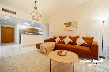  8 دبي لاند SKYCOURT  غرفة وصالة  مفروشة  سوبرلوكس مع بلكونه-إيجار شهري شامل