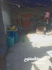  18 بيت حواسم القبله حي الشهداء مقابيل مدرسه العمار