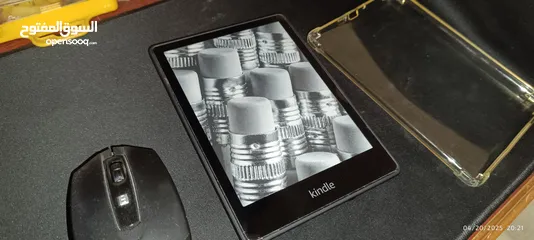  1 Kindle Paperwhite الجيل 11 - شاشة 6.8 إنش - 8GB - شبه جديد مع كرتونته ولزقة وكفر - 2024