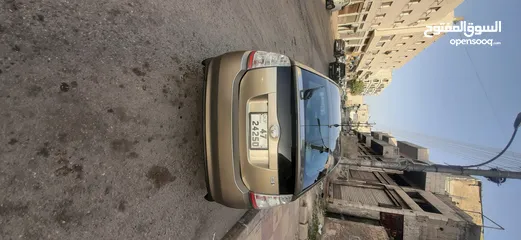  2 تويوتا بريوس 2008