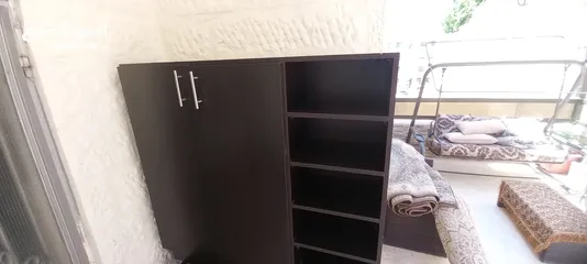  2 خزانة  للبيع + مكتب للبيع بسعر مغري  -----------------------------------------------