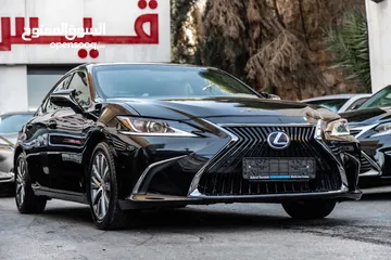  6 Lexus es300h 2019   السيارة بحالة ممتازة جدا و قطعت مسافة 65,000 كيلو متر