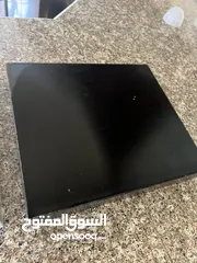  3 رفوف . براويز .. اضاءة/ايكيا .. ستاند تعليق