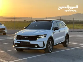  2 كايا سورينتو /2022 فل الفل  فتحة سقف بانوراما  4x4 ///240Hp بنزين + كهرباء  ( Haybrid) 1600cc