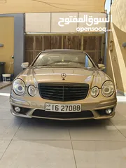  4 مرسيدس 2004 بنوراما E200 للبيع