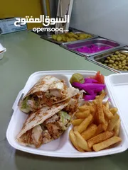  1 مطعم وجبات سريعه وعصائر  للضمان او البيع كامل المعدات