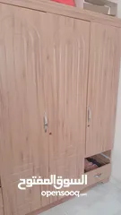  1 دولاب كبير cupboard