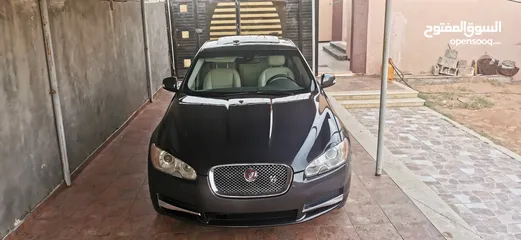  28 سيارة جاقور Jaguar xf 2009