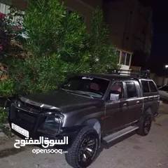  4 بكم متسوبيشي موديل 2000 للبيع