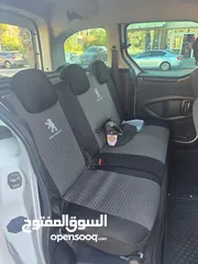  5 citroen berlingo سيارة مرتبة و نظيفة