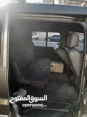 4 باص ستركس 2001  منتهي ترخيص من شهر للبيع  الفحص قصعات ماتور 2500 تيربو