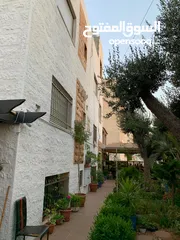  15 بيت في مرج الحمام بسعر مغري عباره عن عماره خاصه 3 طوابق