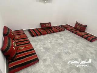  1 جلسه عربيه قوية 3 منادر و4 مخدات