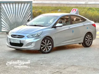  4 للبيع هونداي اكسنت 2015 ديزل 1600