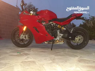  5 Ducati Super sport s